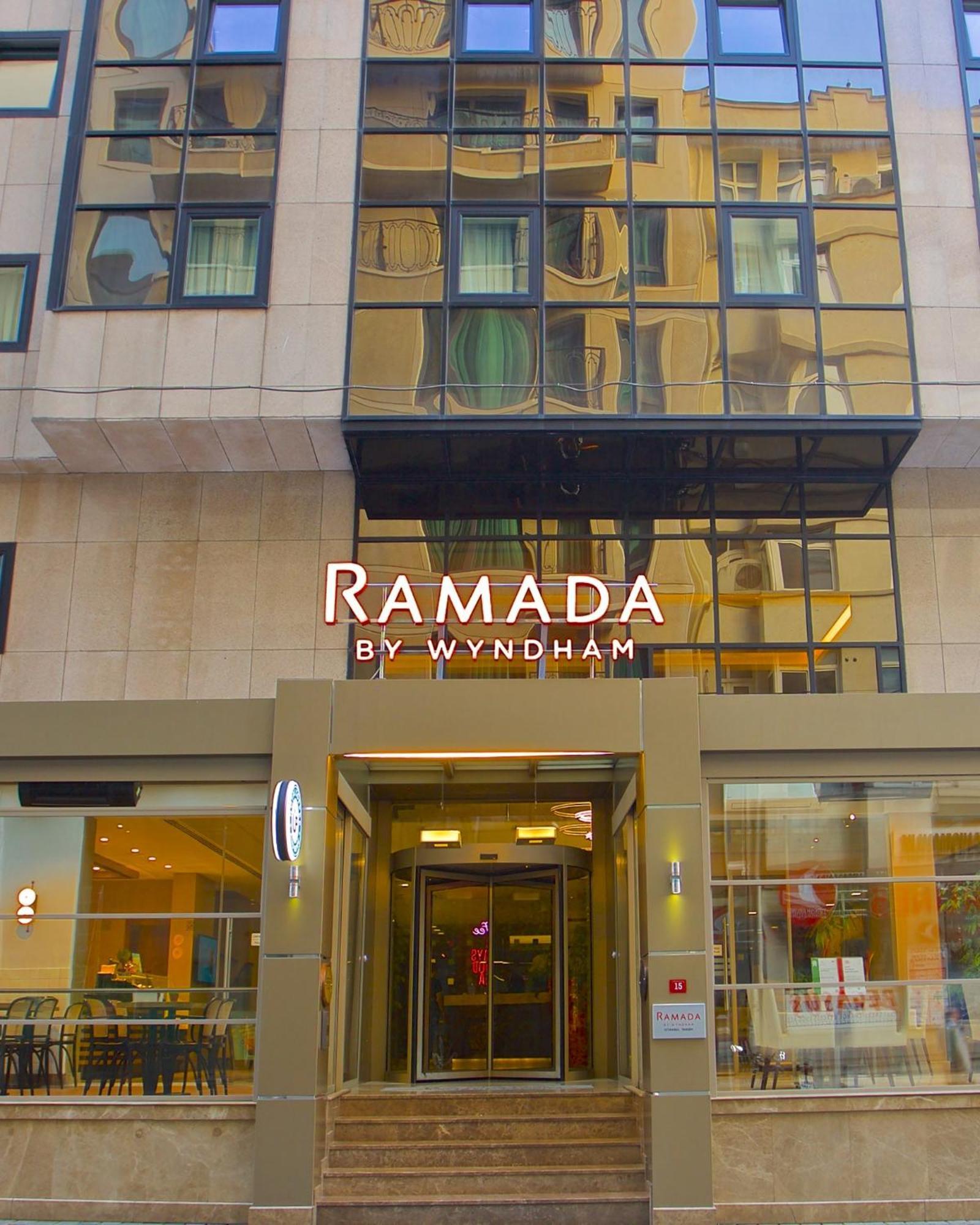 Ramada By Wyndham Istanbul Taksim Hotel Exterior photo